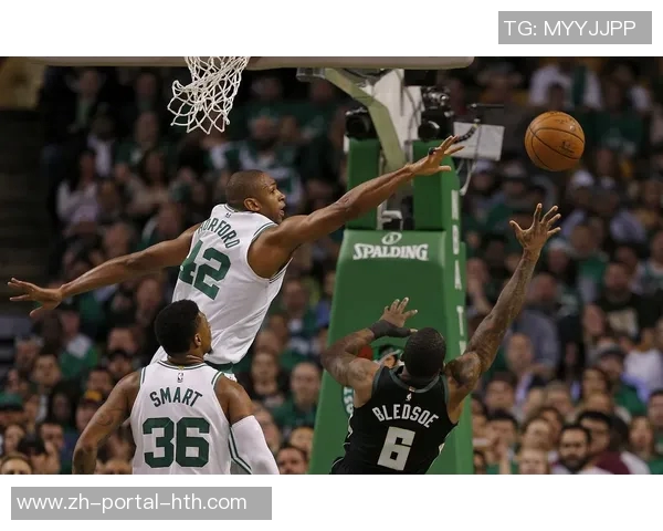 凯尔特人对决雄鹿激战正酣NBA季后赛精彩瞬间回顾与分析